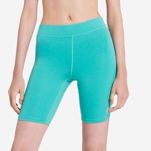 Jordan Women's "Essentials Short Leggings" Washed Teal/Sandrift XS